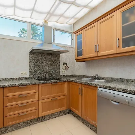 Center By Dahlia Group Holiday home